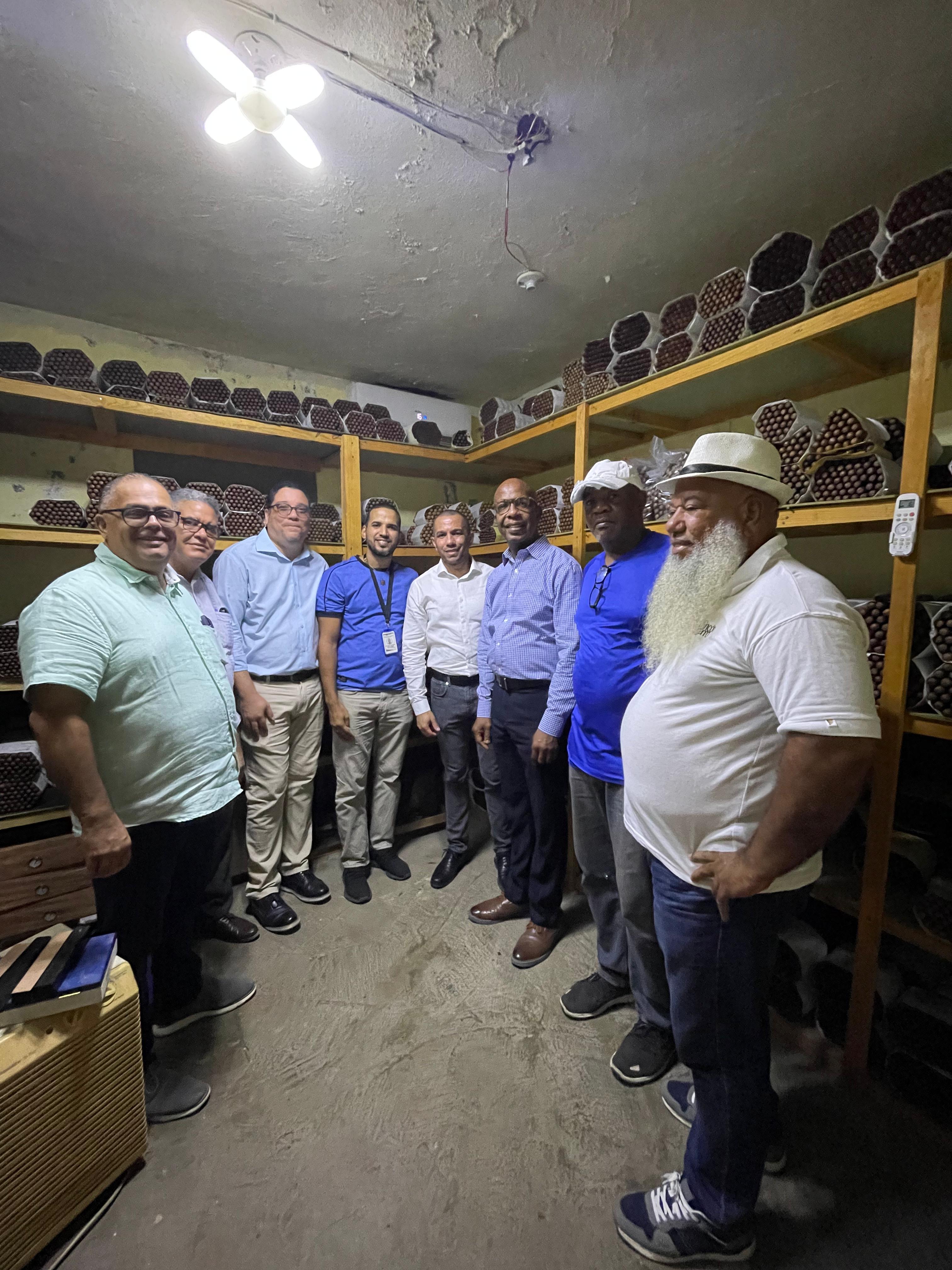 Promipyme visita Mipymes tabacaleras Tamboril